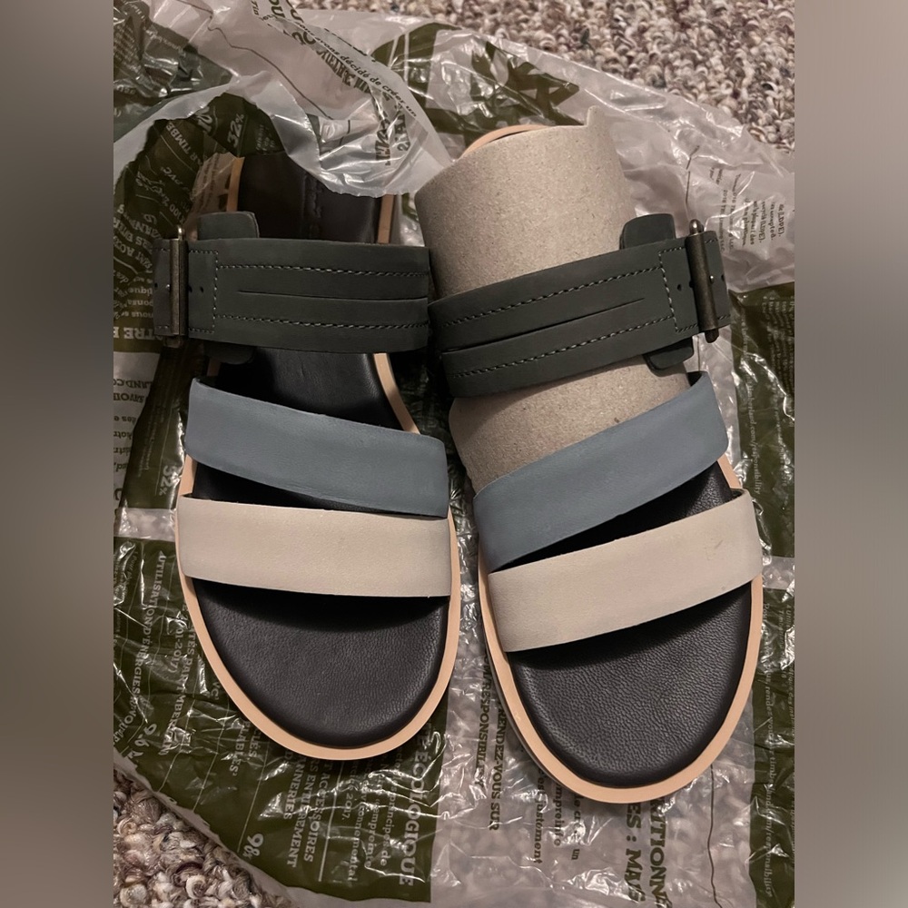 Brand new timberland slide on sandals
